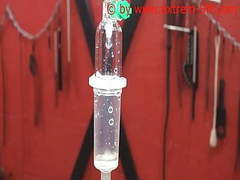 KiloPanties presents: Anleitung hodensackinfusion scrotal saline infusion