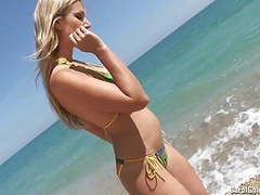 KiloPanties presents: Carol goldnerova seaside strip
