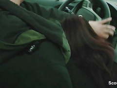 KiloPanties presents: Geile anhalterin laesst sich ohne gummi ficken zum dank