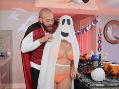 KiloPanties presents: Hardcore ffm threesome with stunning emma hix & lasirena69