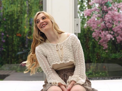 KiloPanties presents: Sexy blonde amateur summer drops her thong to be fucked during casting