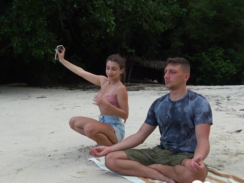 KiloPanties presents: Meditation on the beach ended with a blowjob