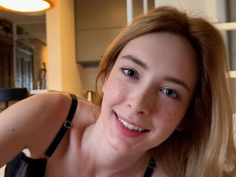 KiloPanties presents: Morning sex with your sweet girlfriend