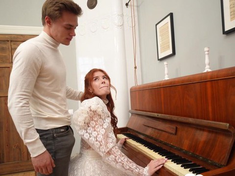 KiloPanties presents: Redhead pianist goes nuts for my hard dick after practice