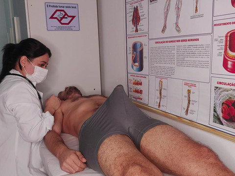 KiloPanties presents: Patient's erection right in front of the nurse