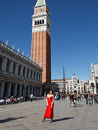 KiloPanties presents: Carolina Firenze Turning Veni...