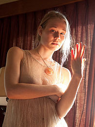 KiloPanties presents: Gloria Paquette Just A Dab